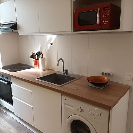 Appartement T2 Renove, Centre-Ville Hendaye, Proche Baie, Sans Ascenseur, Balcon, Calme, Wifi Non Inclus - Fr-1-239-850 Bagian luar foto