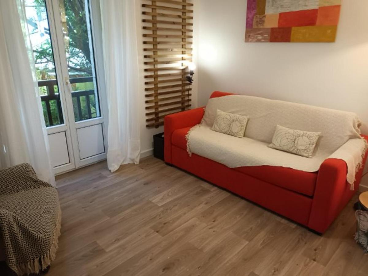 Appartement T2 Renove, Centre-Ville Hendaye, Proche Baie, Sans Ascenseur, Balcon, Calme, Wifi Non Inclus - Fr-1-239-850 Bagian luar foto
